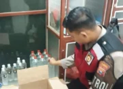 Sat Samapta Polres Lamongan Berhasil Amankan Ratusan Liter Minuman Beralkohol