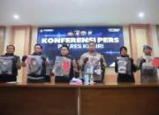 Polres Kediri Ungkap Kasus Pembunuhan Satu Keluarga di Ngancar