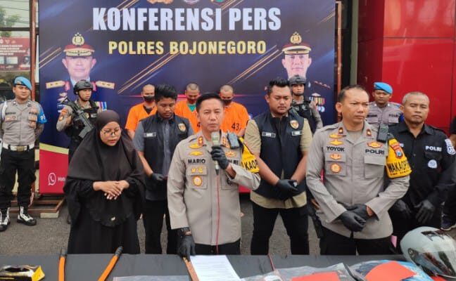 Pencuri HP dan Laptop Berhasil Diamankan Satreskrim Polres Bojonegoro 