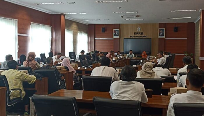 Hearing Sengketa Tanah Warga Ngrowo di DPRD Bojonegoro Berujung Keputusan Pengukuran Ulang