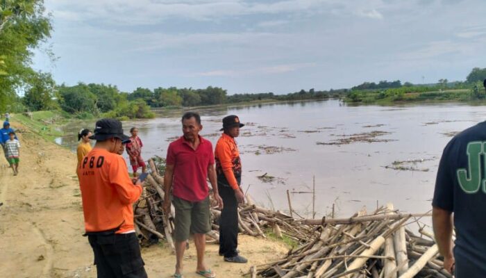 Insiden Orang Tenggelam di Bengawan Solo, Korban Belum Ketemu