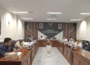 Rapat Kerja Pansus III Bahas Penyempurnaan Raperda Penyelenggaraan Kearsipan