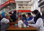 Cangkruk Bareng dan Sosialisasi SP4N LAPOR di Pasar Induk Among Tani