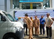 Mobil Pelayanan Samsat Keliling Mudahkan Masyarakat Bojonegoro Untuk Bayar Pajak 