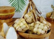Sajian Ketupat di Malam Nisfu Syaban