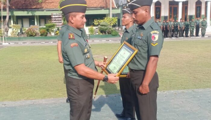 Tradisi Pelepasan Anggota Kodim Lamongan yang Pindah Satuan, Tanamkan Rasa Kebanggaan