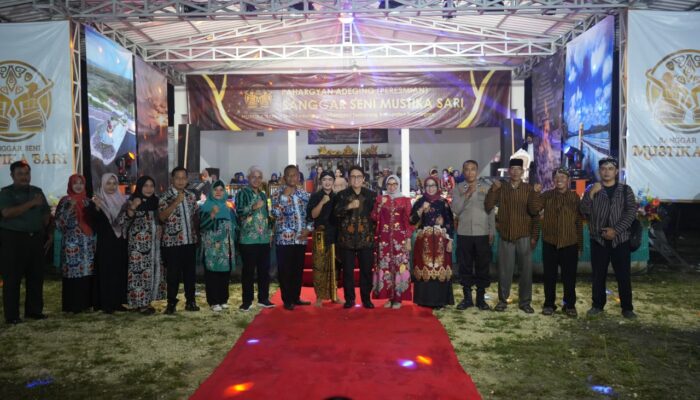 Pj Bupati Resmikan Sanggar Seni di Rest Area Kedungsari