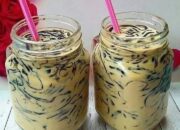 Sensasi Segar Es Cincau Serut Gula Merah: Manisnya Bikin Nagih