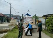 Babinsa Kodim Lamongan Laksanakan Pendampingan Serapan Gabah oleh Bulog