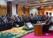 Grahadi Bergetar: Jawa Timur Siapkan 70.000 Koperasi Desa Merah Putih