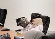 Sejumlah Pejabat Bojonegoro Tidur di Kursi Paripurna