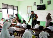 Berkah Ramadan: Babinsa Kodim Bojonegoro Kawal Ribuan Paket Makanan Bergizi untuk Anak-Anak