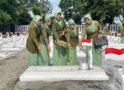 Kenang Jasa Pahlawan, Persit Lamongan Tabur Bunga di TMP Kusuma Negara