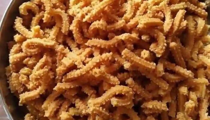 Nostalgia Rasa Tradisional: Resep Mudah Kue Akar Kelapa