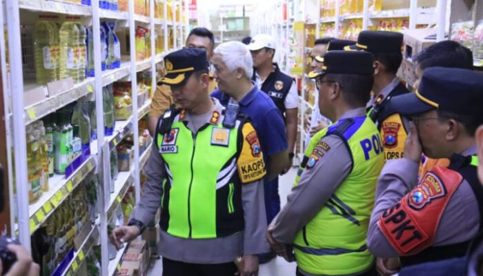 Inspeksi Mendadak Kapolres Bojonegoro Jelang Lebaran: Pastikan Bapokting Aman
