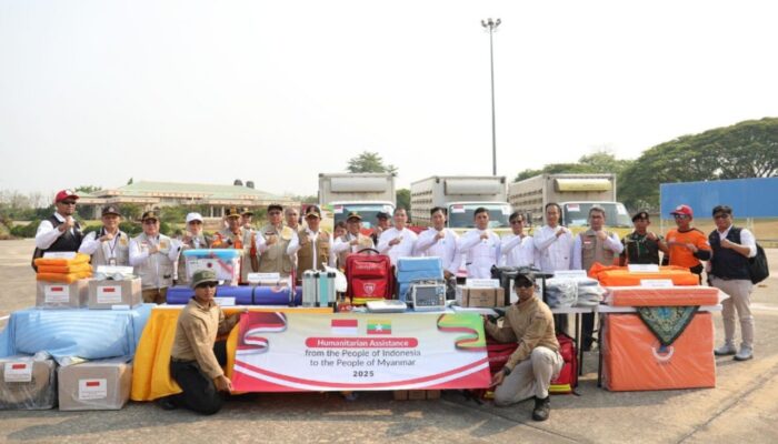 Indonesia Kirimkan Pelukan Solidaritas untuk Myanmar: Menko PMK Antar Langsung Bantuan Gempa