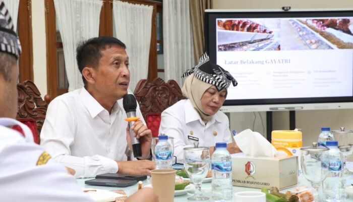 Program Ayam Petelur Mandiri Siap Tingkatkan Kesejahteraan Warga Bojonegoro