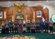 Bupati dan Wakil Bupati Bojonegoro Hadiri Halalbihalal Bersama Gubernur Jatim