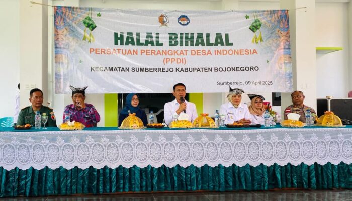 Bupati Bojonegoro: Perangkat Desa Jadi Garda Terdepan Pelayanan Masyarakat