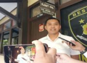 Polisi Bekuk Dua Pelajar Gangster Bersenjata Tajam di Lamongan