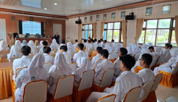 Sat Reskrim Polres Bojonegoro Edukasi Anti-Bullying di Sekolah