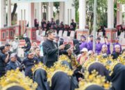 Hardiknas Lamongan 2025: Panggung Pidato Meriah, Nasib Guru Masih Biasa-Biasa