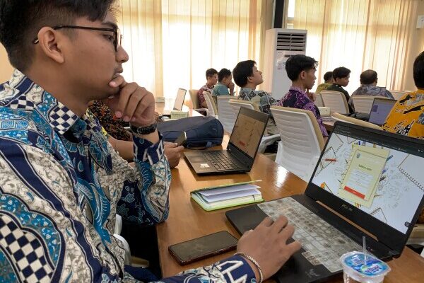 Bojonegoro Tancap Gas, Targetkan IKM 2025 Sangat Baik