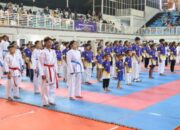 390 Atlet Beradu Teknik di Gresik Open Karate Championship 2025