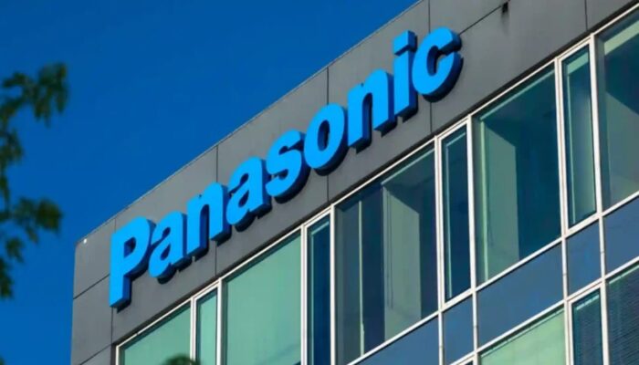 Ribuan Karyawan Dipecat, Nasib Buruh Panasonic Terancam