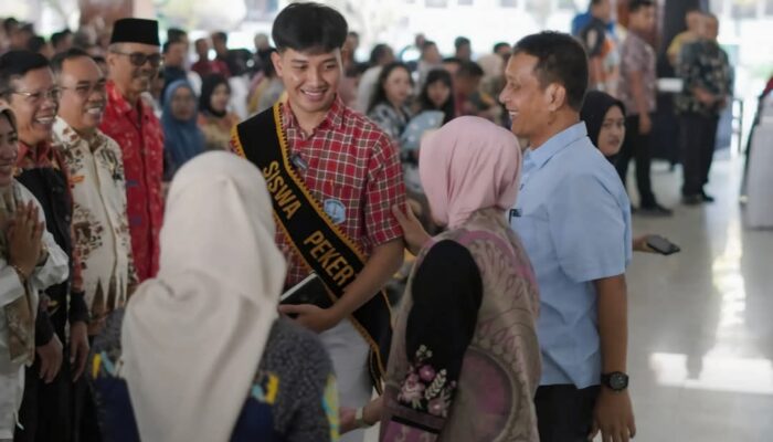 Mau Jadi Bupati Sehari, Pelajar Bojonegoro Wajib Tau Program Ini