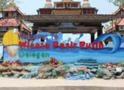 Pantai Delegan: Destinasi Wisata di Gresik yang Cocok Buat Liburan Keluarga