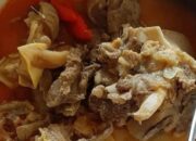 Resep Gulai Kambing Anti Prengus, Lezatnya Nendang