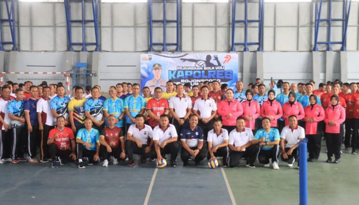 Voli Seru Ala Polisi, Turnamen Kapolres Cup 2025 Resmi Dimulai