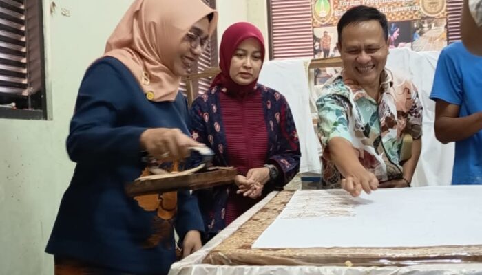 Dekranasda Bojonegoro Belajar ke Solo, Siap Angkat Batik Lokal ke Level Baru