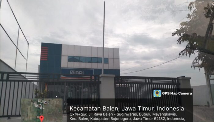 Kantor BRI Balen Bojonegoro Abai Kibarkan Bendera Saat Jam Kerja