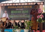 KH Zainul Anwar Ajak Sholawat Bareng di Sedekah Bumi Pejok
