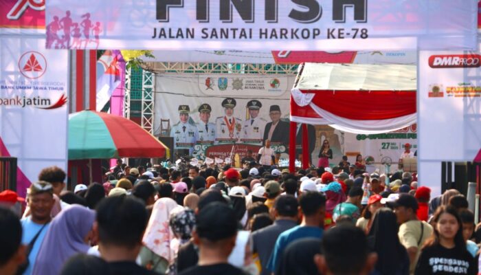 Jalan Santai Bojonegoro Pecahkan Rekor, Hadiah Fantastis Jadi Incaran