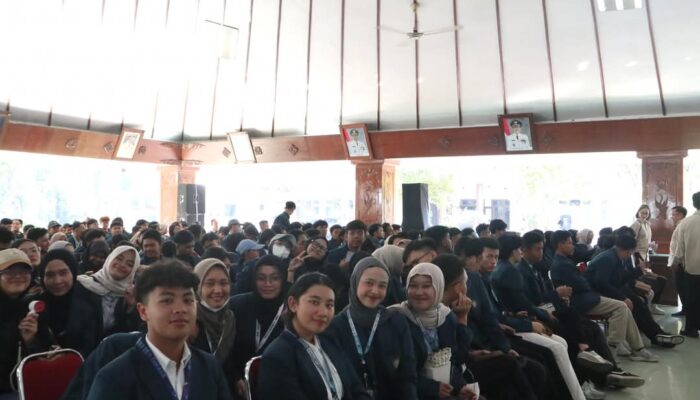 604 Mahasiswa Universitas Brawijaya Serbu Bojonegoro, Bantu Warga Ternak Ayam