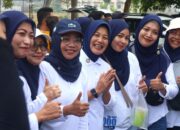 Ribuan Bidan Joget Bareng di Bojonegoro