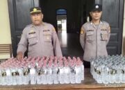 Polsek Babat Sita Ratusan Botol Miras dari Rumah Warga Lamongan