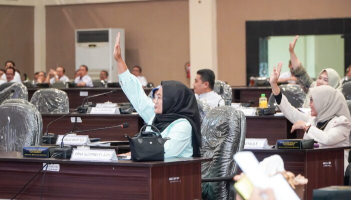 P-APBD 2025 Lamongan Disahkan Diam-diam, Fraksi PDIP Walkout, Publik Dibuat Bingung