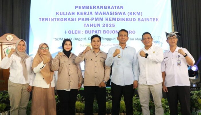 Satu Bulan di Desa: Mahasiswa IKIP Bojonegoro Ditantang Jadi Motor Penggerak