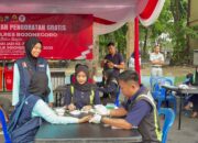 Polwan Polres Bojonegoro Rayakan Hari Jadi dengan Aksi Sosial