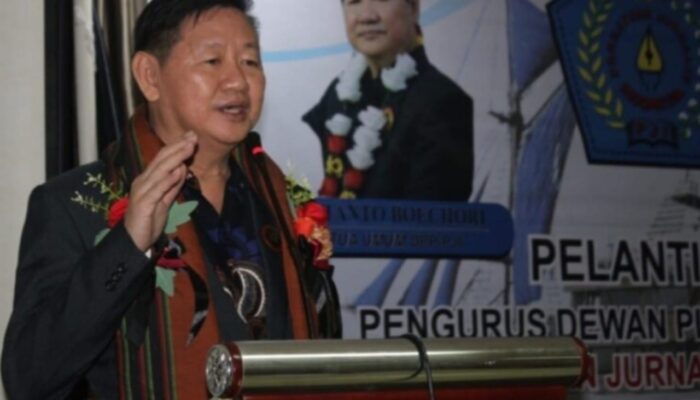 Meluruskan Penjungkir-balikan Akal Sehat Ahli Dalam Kasus Ijasah Jokowi