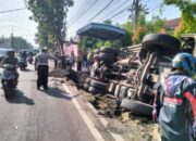 Drama Truk Patah As di Babat, Polisi Sukses Lancarkan Arus Kendaraan