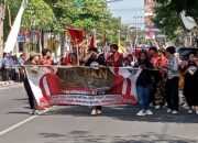Ribuan Warga Antusias, Pawai Budaya BKN Bojonegoro Semarakkan HUT RI