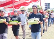 Warga Soko Bojonegoro Gelar Tumpengan Bareng Prajurit TNI di Penutupan TMMD