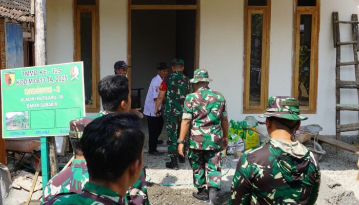 TNI Bedah Rumah Warga Desa Soko, Begini Wujud Nyata TMMD 125 Bojonegoro