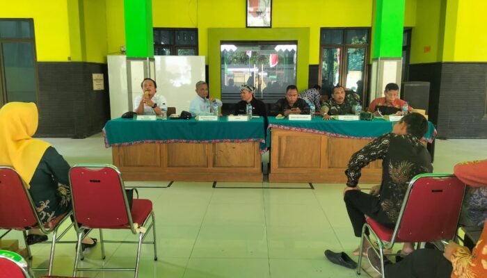 Sengketa Tanah dan Dana Desa Jadi Sorotan: Ini Hasil Penyuluhan Hukum di Mayangkawis Bojonegoro