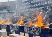 Jutaan Rokok Ilegal Dimusnahkan di Bojonegoro, Nilai Fantastis Rp 12,6 Miliar